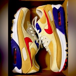 AIR MAX 90 SE SESAME/RUSH PINK-COCONUT MILK 9.5 MENS/11 WOMENS